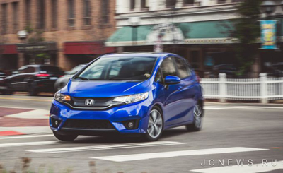 Honda Fit:  2015    